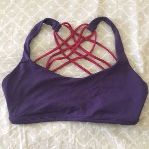 lululemon free to be wild purple pink bra size 6